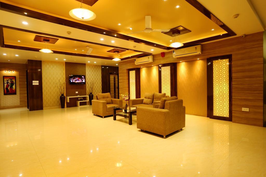 Awesome Palace Hotel Guwahati Luaran gambar