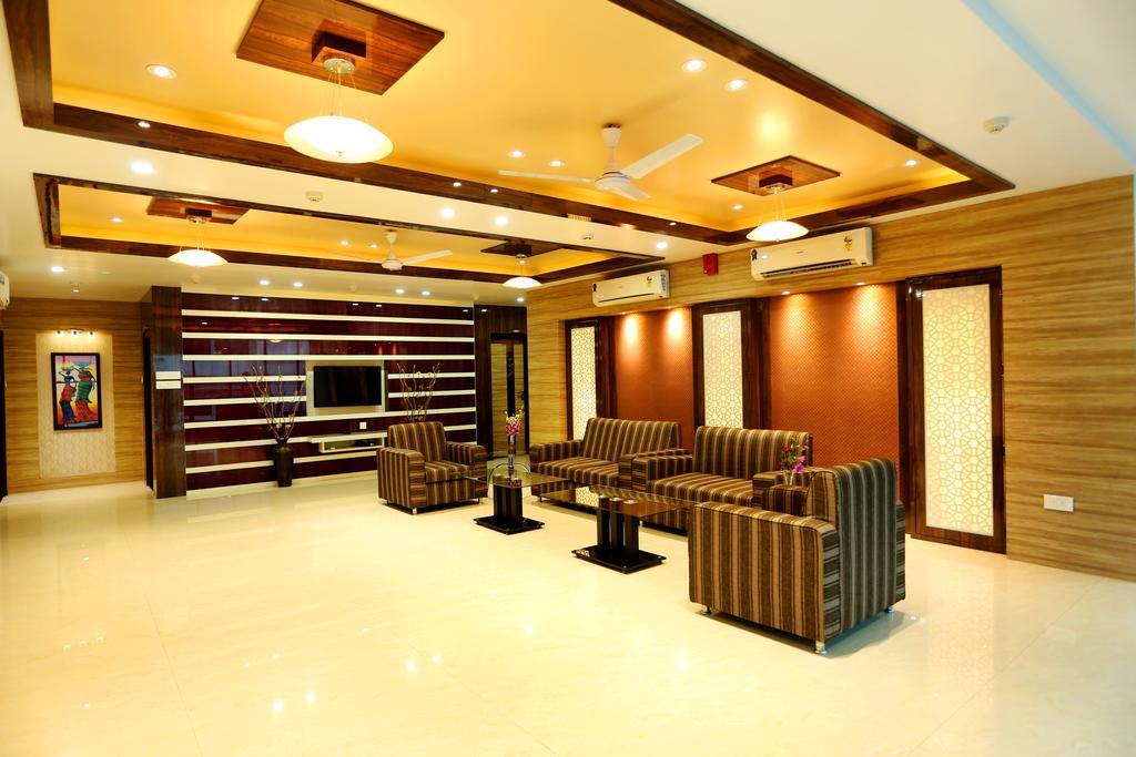 Awesome Palace Hotel Guwahati Luaran gambar